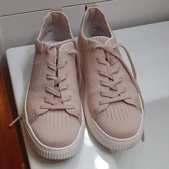 Sofft Brand Pink Sneakers Tennis Shoes Size 8.5 - Picture 7 of 8